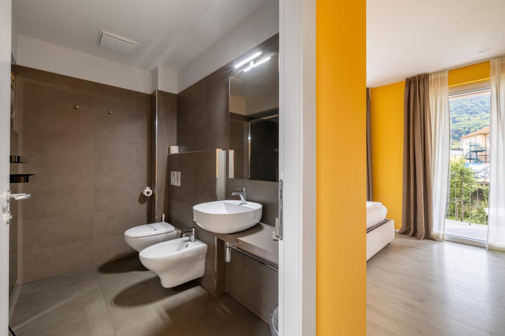 Hotel Elvezia Cannobio Ngoại thất bức ảnh